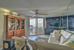 Gulf-View Hudson Condo in Waterfront Resort! - Innenbereich