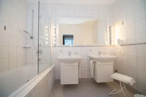 Parkhotel Styria - Bathroom