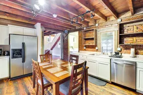 Charming & Historic Home w/ Lehigh River View - Innvendig