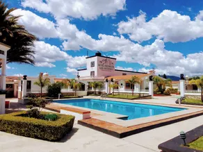 San Antonios Hotel - Piscina