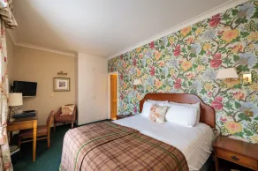 The Open Arms Hotel - Zimmer