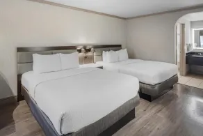 Best Western Plus Executive Suites - Rum