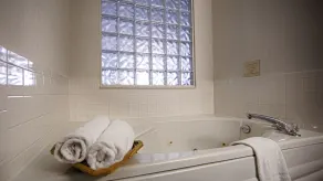 Best Western Executive Inn- Mount Gilead - Baño