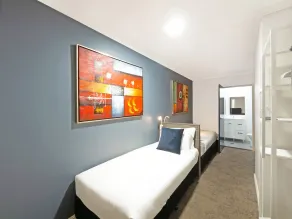 28 Hotel - Room