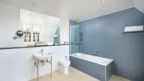 voco Grand Central Glasgow by IHG - Baño