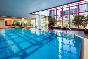 Sheraton Vancouver Wall Centre - Piscine
