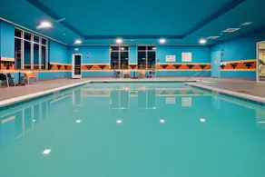 Holiday Inn Hotel & Suites Gateway by IHG - Piscine