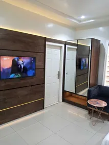 Ten15 Hotel & Suites - Zimmer