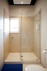 Plett Beachfront Accommodation - Bathroom