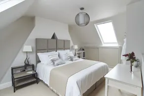 Hydrangea House - Luxury Hideaway with Hot Tub - Sleeps 10 - Pets Welcome! - Chambre