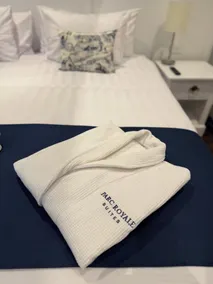 Parc Royal Suites Hotel - Room