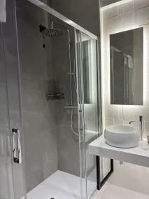Hotel Leonessa - Bathroom