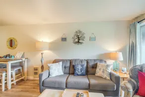 Condo Ocean Shores avec balcon < 1 mile de la plage ! - Intérieur