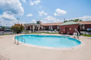 Quality Inn near Potomac Mills - Piscine