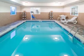 Super 8 by Wyndham St Robert Ft Leonard Wood Area - Piscine