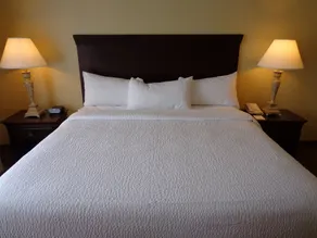 Euro Suites Hotel - Chambre