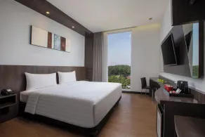 Neo Dipatiukur Bandung by ASTON - Room