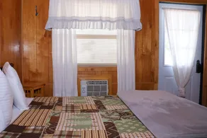 Stampede RV Resort - Chambre