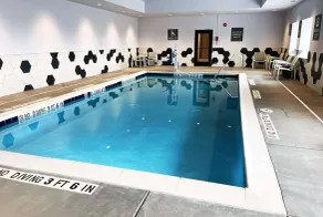La Quinta Inn & Suites by Wyndham Littleton-Red Rocks - Piscine