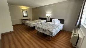 Motel 6-Beaumont, TX - Chambre