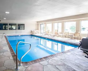 Comfort Inn Lees Summit - Hwy 50 & Hwy 291 - Piscine
