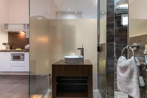 Roomzzz Manchester City - Salle de bain
