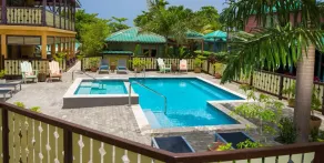 Country Country - Pool