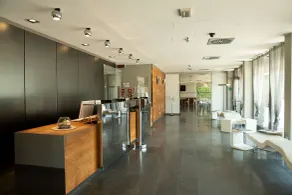 One Hotel & Restaurant - Reception