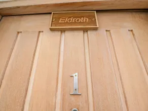 Eldroth - Interior
