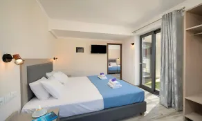 Pnoe Beachside Living - Chambre