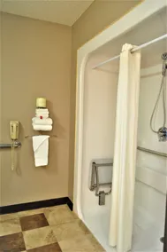 Super 8 by Wyndham Clearfield - Salle de bain