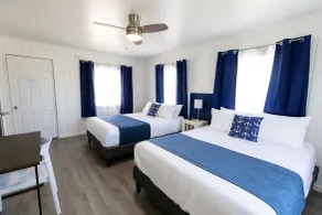 Anchor Bay Inn and Suites - Chambre