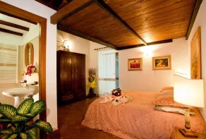 Agriturismo Colle Tocci - Rom