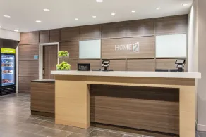Home2 Suites By Hilton Cedar Rapids Westdale - Rezeption