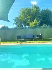 Bradman Motor Inn - Pool