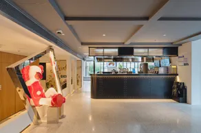 Dayin Serene Garden Hotel -People's Square & Nanjing Road-Large Social Area -Bar -Café -Gym -Free Laundry Luggage Storage -24H Front Desk-English Service - Lobby