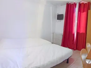 Hôtel Les Colombes - Rum