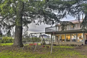 Pet-friendly La Center Home ~ 6 Mi to Casinos - Innvendig