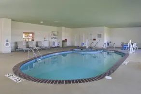 Holiday Inn Express Hotel and Suites Stevens Point by IHG - Piscine