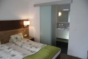 Kur & Ferienhaus Volksheilbad - Zimmer
