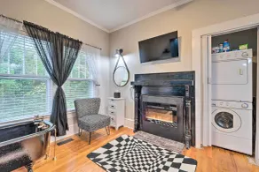 Burgaw House w/ Large Covered Porch & Swing! - Interiør