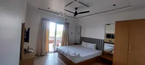 Rajapuri Caves Hills Resort - Room