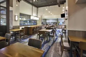 Fairfield Inn & Suites by Marriott Milwaukee Downtown - Restaurant