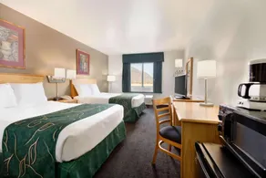 Travelodge by Wyndham Yermo - Chambre
