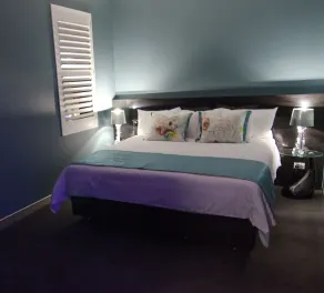 Junction Hotel - Chambre