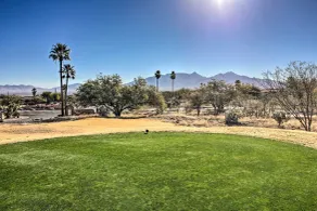 Tranquil Green Valley Townhome w/ Mtn Views! - Innvendig