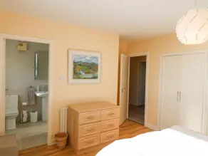 Sea's The Dream - Room