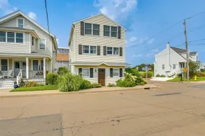 Settle In for Winter: East Haven Extended Stay - Interiør