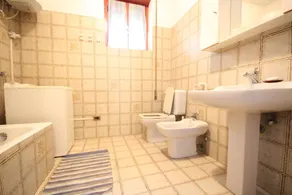 Pozzuolo Apartment - Banheiro