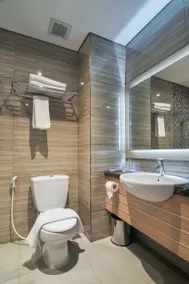 FOX Lite Grogol Jakarta - Salle de bain